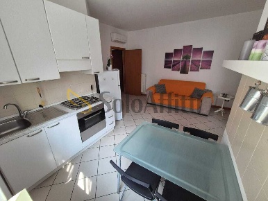 Foto Appartamento in Via Simone Martini 29, Milano Famagosta di 54 m²