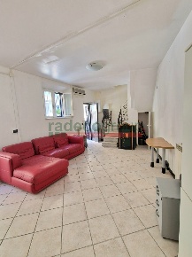 Foto Appartamento in Via Calzabigi, Livorno Calzabigi di 90 m² con 3 locali