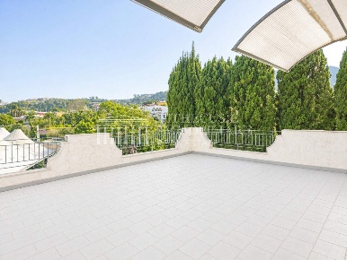 Foto Villa a schiera in Via Michele Mazzella 64/Z, Ischia Centro di 160 m²
