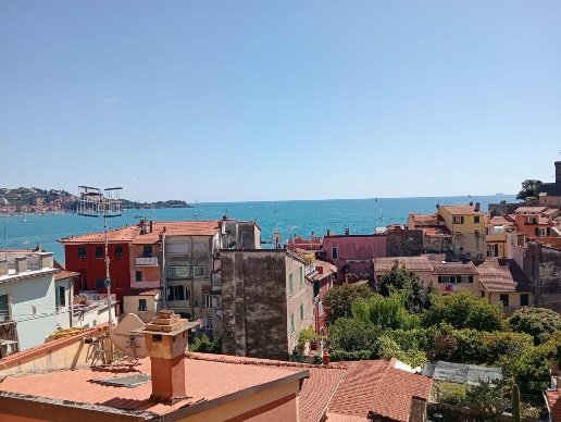 casa indipendente in vendita a Lerici in zona San Terenzo