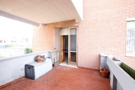 Foto Appartamento a Collesalvetti Centro di 110 m² con 7 locali in vendita