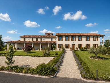 Foto Rustico a Santa Maria a Monte di 1200 m² con 50 locali in vendita