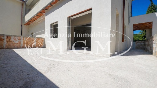 Foto Appartamento a Pontedera Centro di 118 m² con 4 locali in vendita