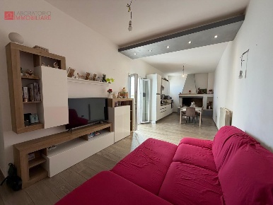 Foto Appartamento a Leverano Centro di 113 m² con 3 locali in vendita