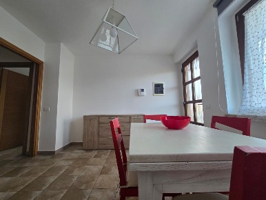 Foto Appartamento a Sovicille Rosia di 75 m² con 5 locali in vendita