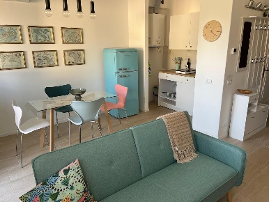 Foto Appartamento a Massa Marina di Massa Centro di 65 m² con 4 locali