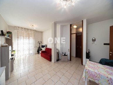 Foto Appartamento in Via Giacomo Matteotti  1, Villasanta di 66 m²