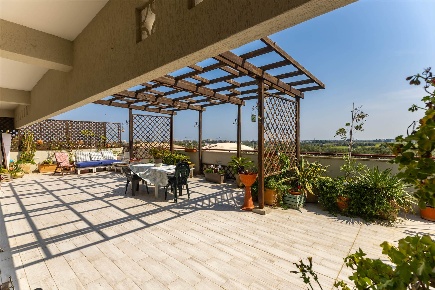 Foto Attico in Via Luigi Ferrannini, Bari Carbonara di Bari di 160 m²