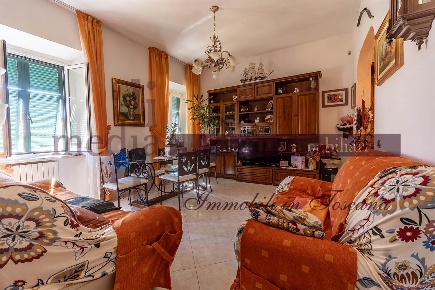 Foto Appartamento a Livorno Attias - Marconi di 120 m² con 6 locali