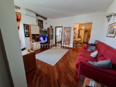 Foto Appartamento a Livorno Shangai di 75 m² con 3 locali in vendita