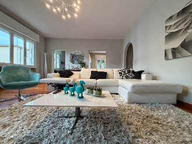 Foto Case semi ndipendenti a Livorno Ardenza di 153 m² con 5 locali