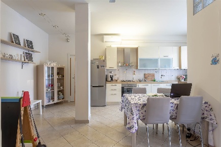 Foto Appartamento in via Elsa, Campi Bisenzio Centro di 83 m² con 3 locali