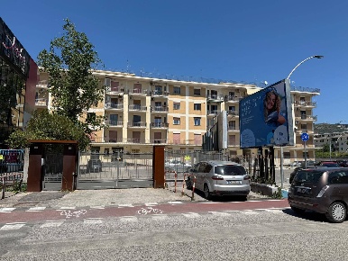 Foto Appartamento in Viale Dei Bersaglieri 9, Caserta Stadio di 83 m²
