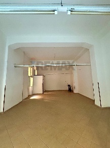 Foto Locale commerciale a Siracusa Tica - Zecchino di 88 m² con 1 locali