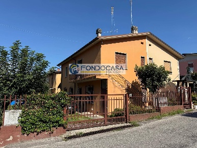 Foto Appartamento in Via Custoza 28, Desenzano del Garda Desenzano Centro