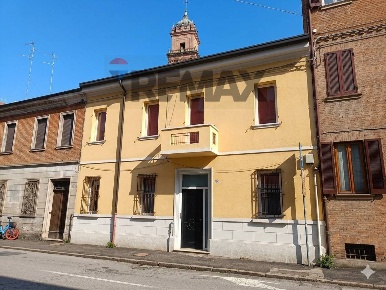 Foto Case semi ndipendenti in Via della Cittadella 36, Ferrara di 281 m²
