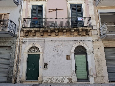 Foto Casa indipendente in Via Archimede 134, Floridia di 160 m² in vendita