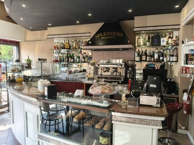 Foto Bar in via varese 29, Saronno di 80 m² con 2 locali in vendita