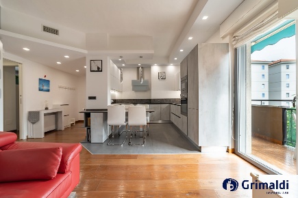 Foto Appartamento in Largo Brasilia 3, Milano Lorenteggio di 90 m²
