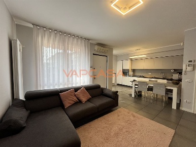 Foto Appartamento in VIA DEGLI ASTRI, Romano di Lombardia di 130 m²