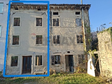 Foto Rustico a Fregona di 228 m² con 8 locali in vendita