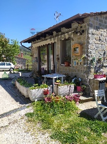 Foto Case semi ndipendenti in Località Compito 6, Chiusi della Verna