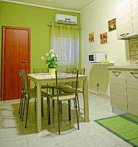 Foto Appartamento in via aurispa 132, Noto Centro di 120 m² con 4 locali