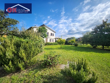Foto Casa indipendente in via tacconi, Pastrengo Tacconi di 248 m²