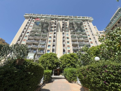 Foto Appartamento in viale regione siciliana 2368, Palermo di 172 m²