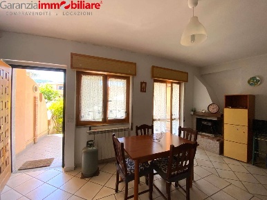 Foto Appartamento in via mattine, Agropoli Mattine di 70 m² con 3 locali