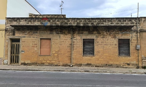 Foto Casa indipendente in Via Trapani 126, Valderice Centro di 434 m²