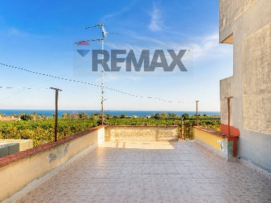 Foto Casa indipendente in Str. IV Femmina Morta 257 95018 Carruba CT 285,