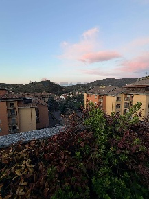 Foto Appartamento a Cairo Montenotte Centro di 117 m² con 8 locali