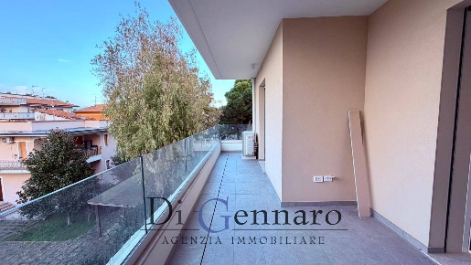 Foto Appartamento in via Roma, Martinsicuro Villa Rosa di 61 m² in vendita