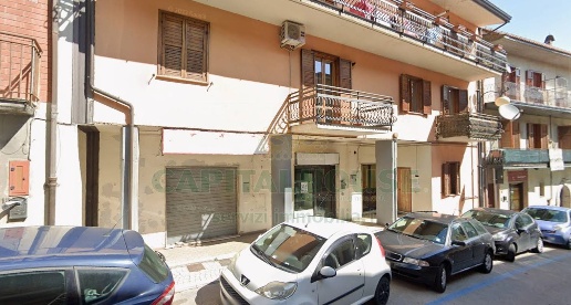 Foto Locale commerciale a Mercogliano di 58 m² con 1 locali in vendita
