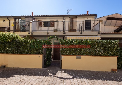 Foto Appartamento in Via San Carlo 20, Livorno Cavour - San Carlo di 79 m²