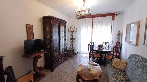 Foto Appartamento in via Abetone 7, Chianciano Terme di 125 m² con 7 locali