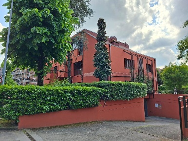 Foto Appartamento in VIA PANFILO SASSI 36, Modena di 130 m² con 6 locali