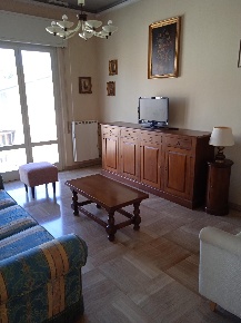 Foto Appartamento a Camaiore Lido di Camaiore di 110 m² con 8 locali