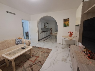 Foto Casa indipendente a Ponsacco di 150 m² con 6 locali in vendita
