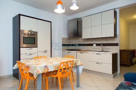 Foto Appartamento a Camaiore Lido di Camaiore di 80 m² con 6 locali