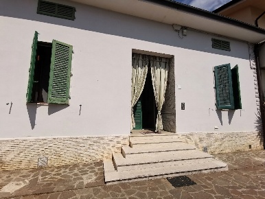 Foto Casa indipendente a Fucecchio di 87 m² con 4 locali in vendita