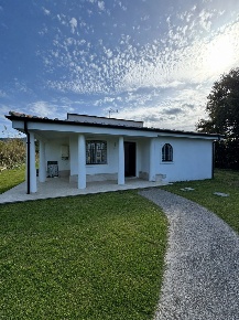 Foto Casa indipendente in Via Monte Circeo 26, San Felice Circeo Centro