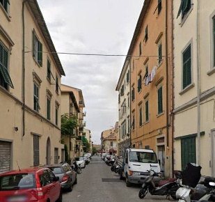 Foto Appartamento in Via Del Testaio, Livorno Shangai di 92 m² con 4 locali