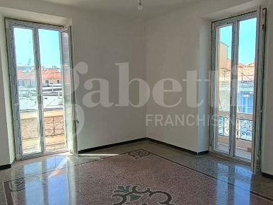 Foto Appartamento in San Lorenzo, Savona Villapiana, La Rusca, Via Mignone
