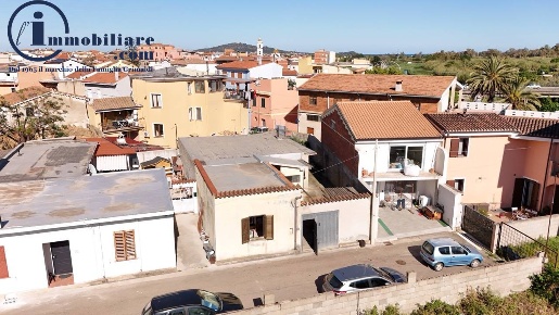 Foto Casa indipendente in Via Lanusei, Tortolì Centro di 115 m² in vendita