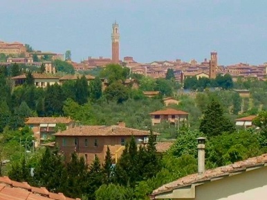 Foto Appartamento a Siena Cerchiaia - Coroncina di 190 m² con 8 locali