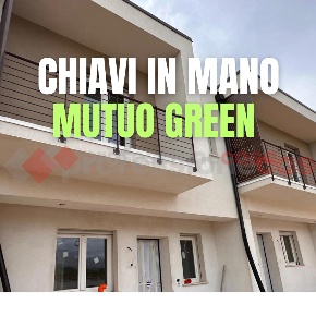 Foto Villa bifamiliare in Via Buonarroti 1, Avezzano Centro di 115 m²