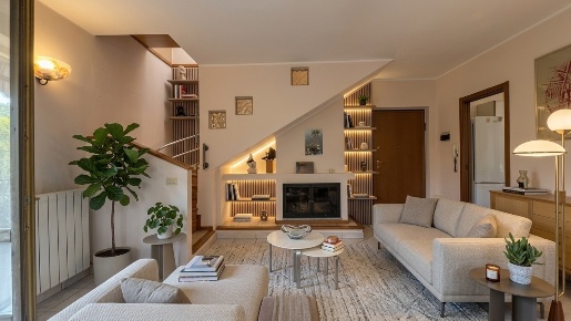 Foto Appartamento in Via N. Sauro 14, Laveno-Mombello Laveno di 97 m²