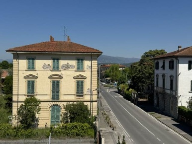 Foto Appartamento a Altopascio Altopascio Centro di 140 m² con 5 locali